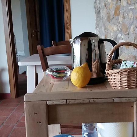Il Fienile Holiday Home Le Fornacette Luaran gambar