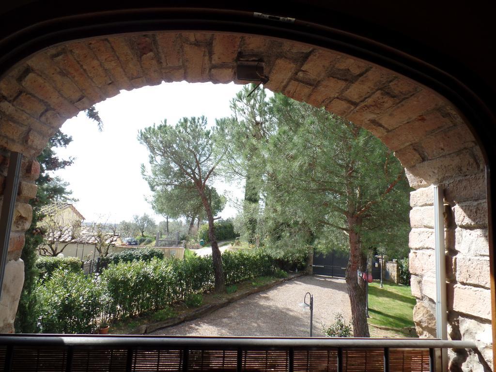 Il Fienile Holiday Home Le Fornacette Luaran gambar